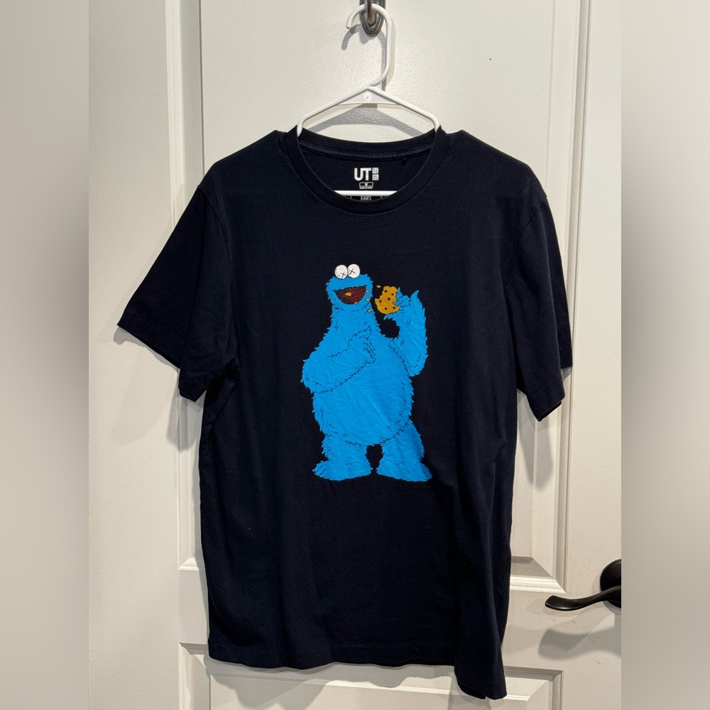 KAWS x UNIQLO Cookie Monster T-shirt